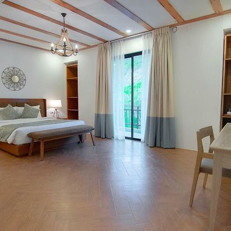 Thunderbird Resorts - Rizal Binangonan Eksteriør billede