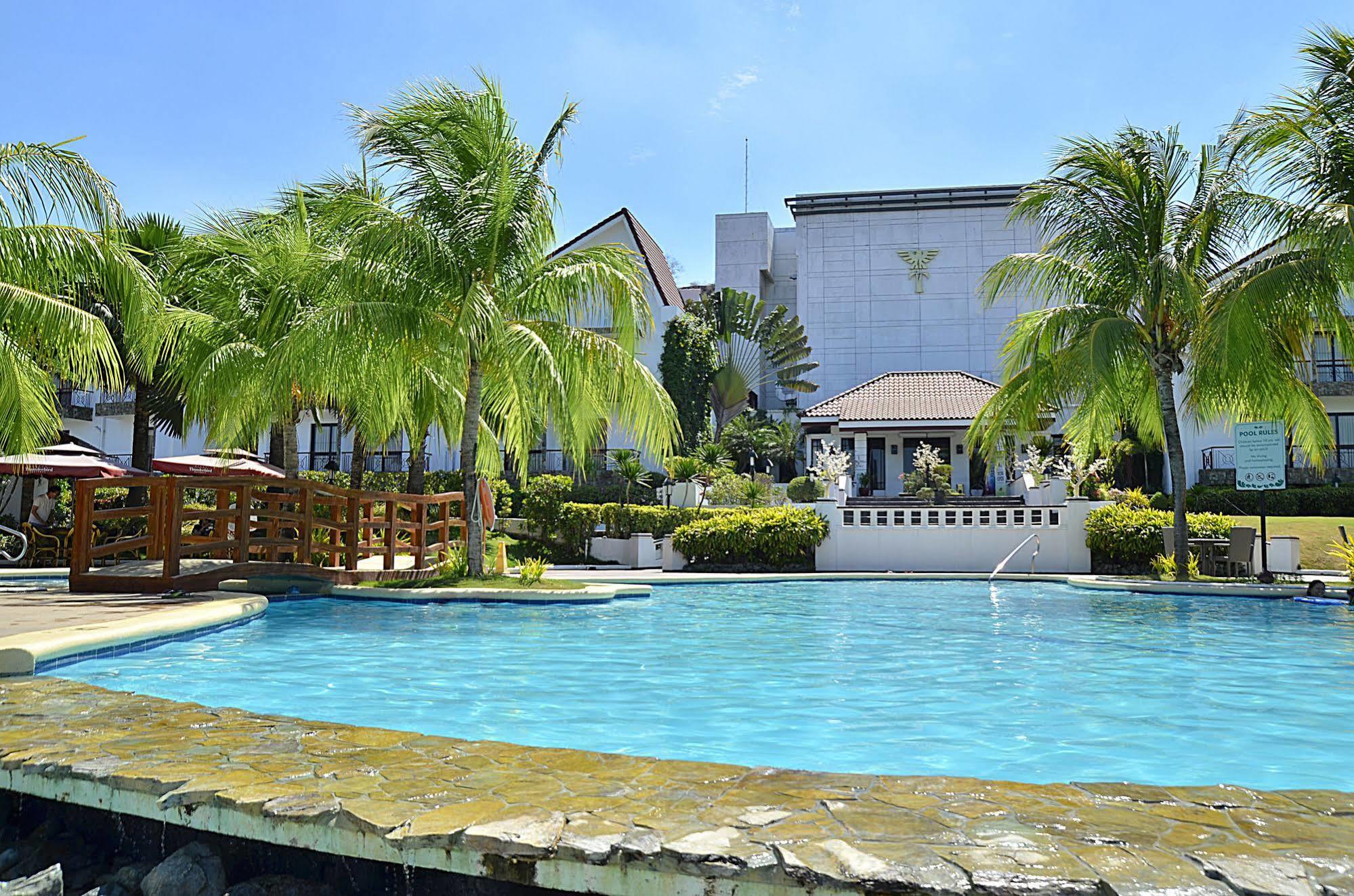 Thunderbird Resorts - Rizal Binangonan Eksteriør billede