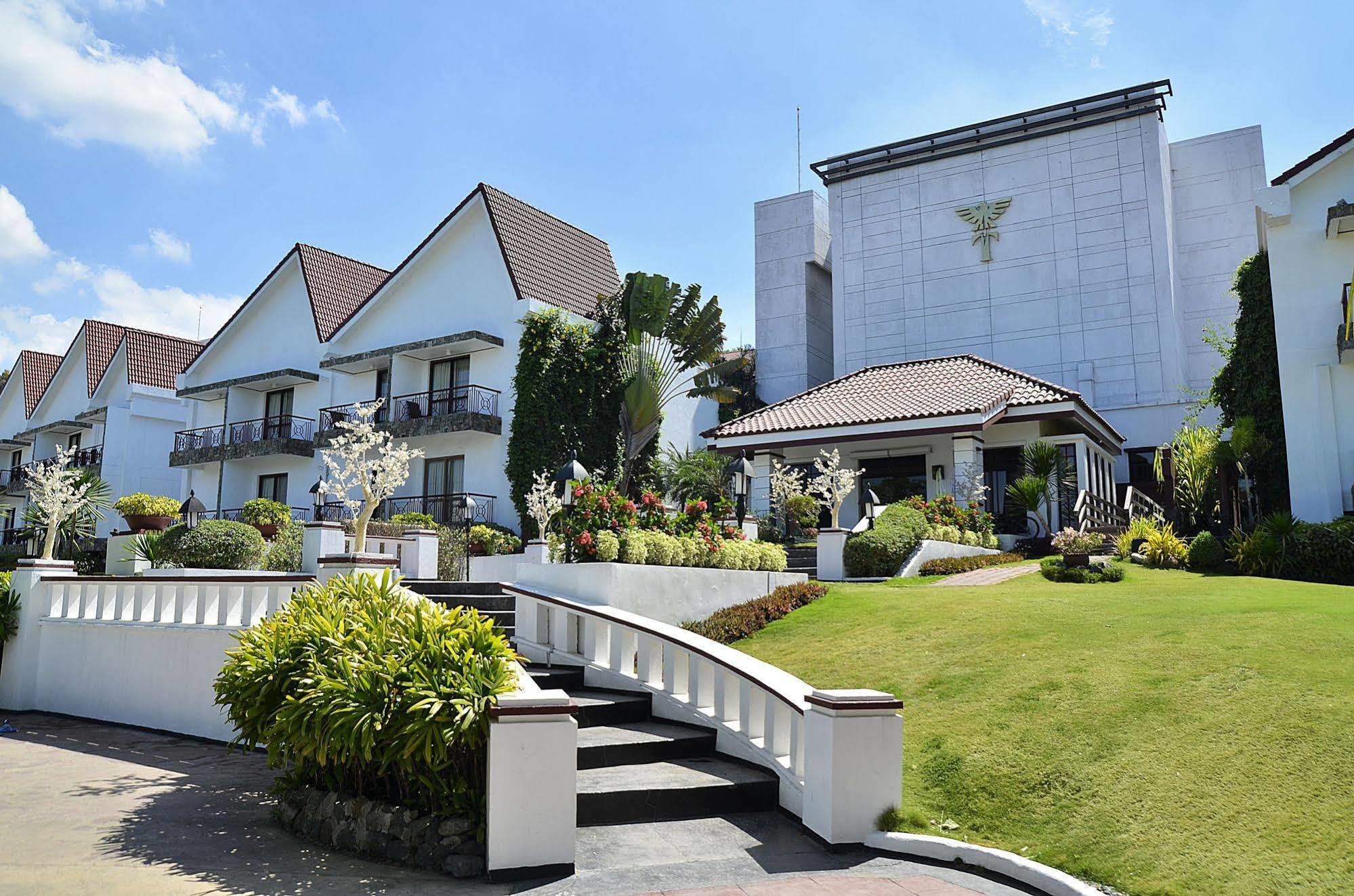 Thunderbird Resorts - Rizal Binangonan Eksteriør billede