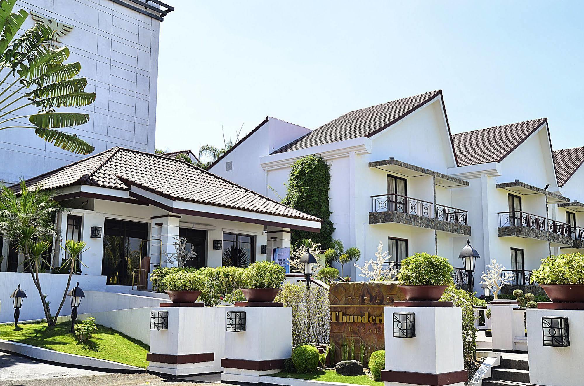 Thunderbird Resorts - Rizal Binangonan Eksteriør billede