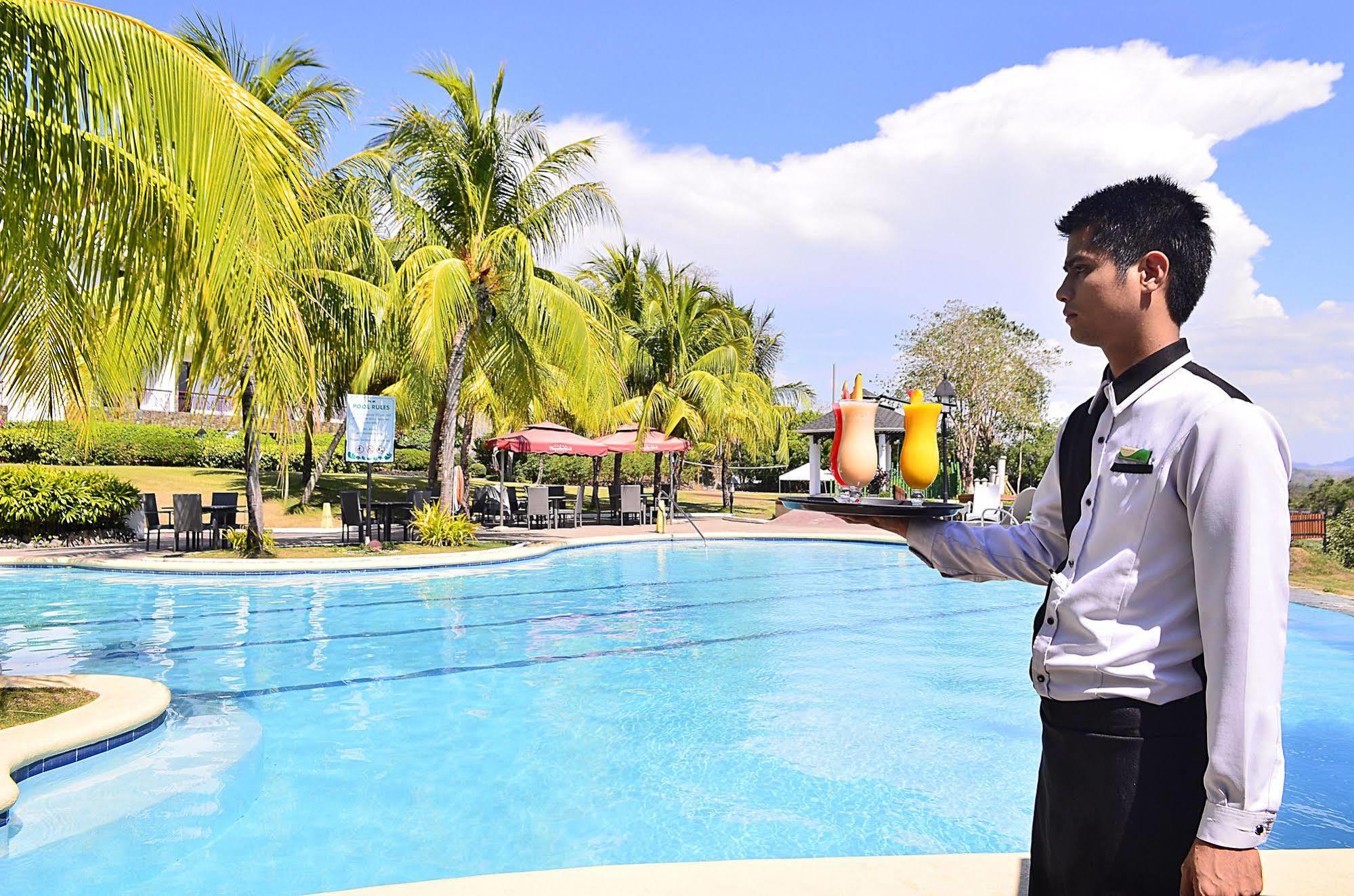 Thunderbird Resorts - Rizal Binangonan Eksteriør billede