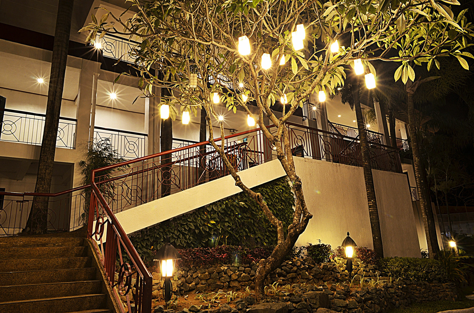 Thunderbird Resorts - Rizal Binangonan Eksteriør billede